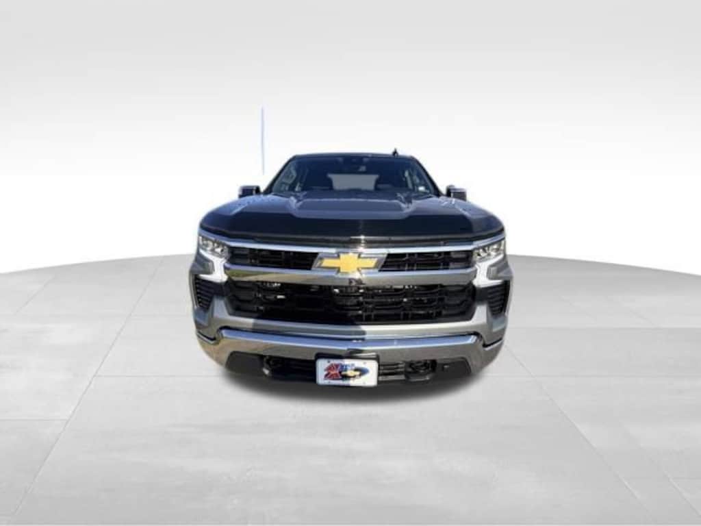 Used 2025 Chevrolet Silverado 1500 LT Truck Crew Cab