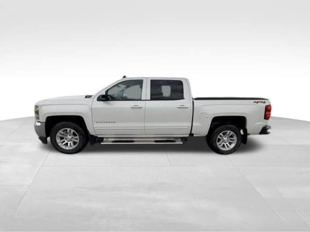 Used 2018 Chevrolet Silverado 1500 LT Truck Crew Cab