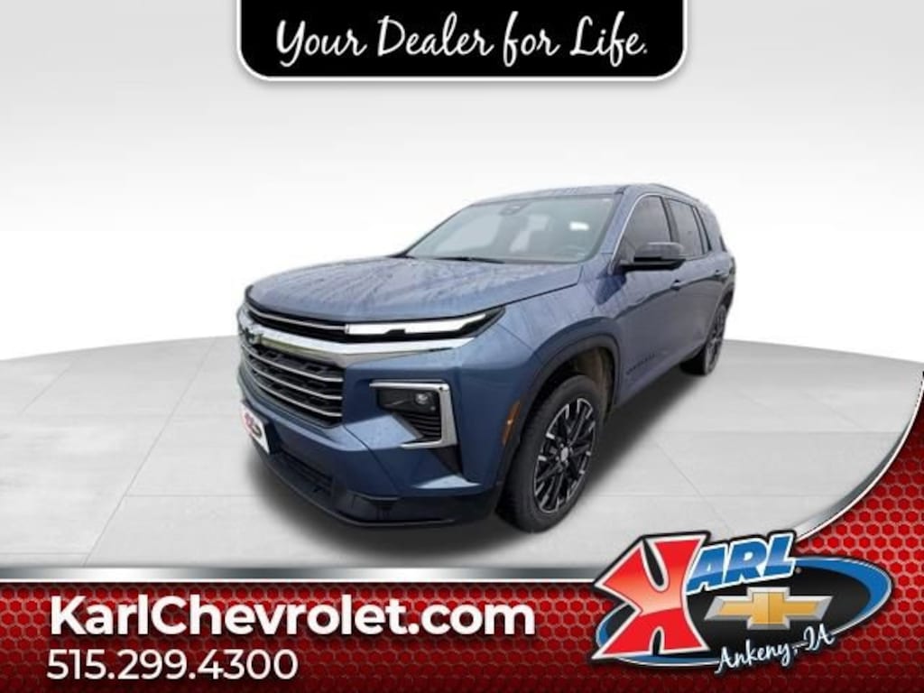 Used 2025 Chevrolet Traverse LT SUV