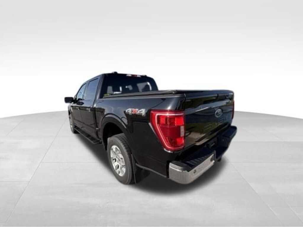 Used 2022 Ford F-150 XLT Truck Crew Cab