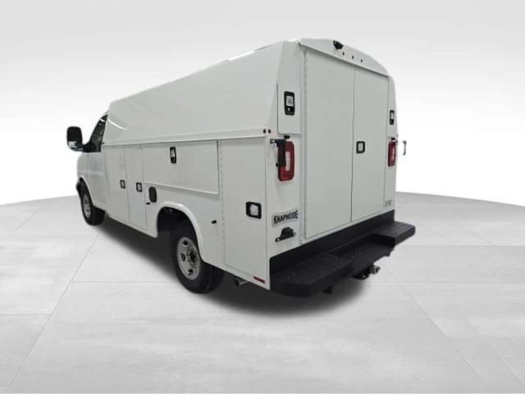 New 2026 Chevrolet Express Cutaway 3500 1WT Cutaway Van