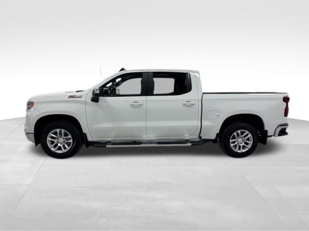 Used 2022 Chevrolet Silverado 1500 LT Truck Crew Cab