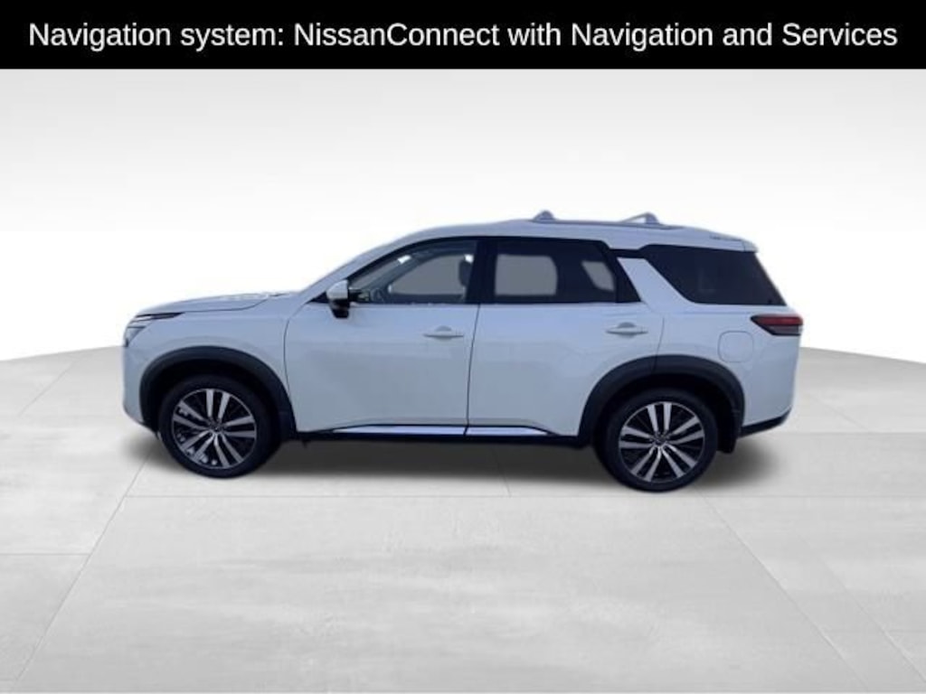Used 2024 Nissan Pathfinder Platinum