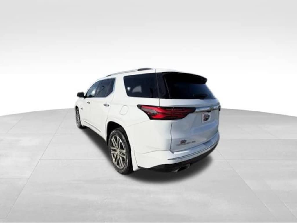 Used 2022 Chevrolet Traverse High Country SUV