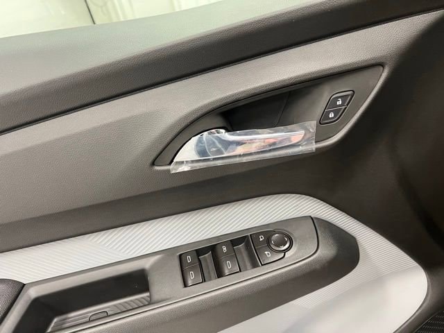 2027 Chevrolet Bolt LT - Photo 12