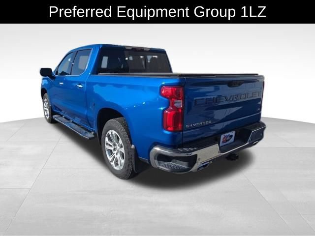 2022 Chevrolet Silverado 1500 LTZ photo 3