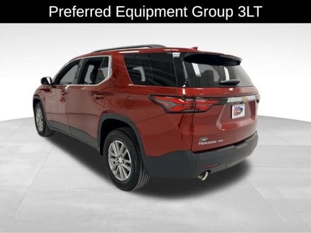 Used 2022 Chevrolet Traverse LT Leather SUV