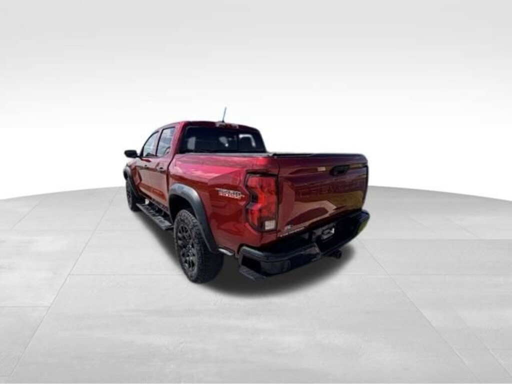Used 2025 Chevrolet Colorado Trail Boss Truck Crew Cab
