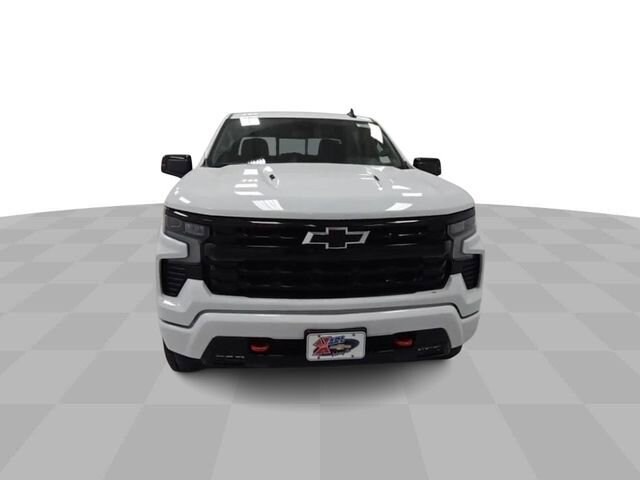 2025 Chevrolet Silverado 1500 RST photo 3