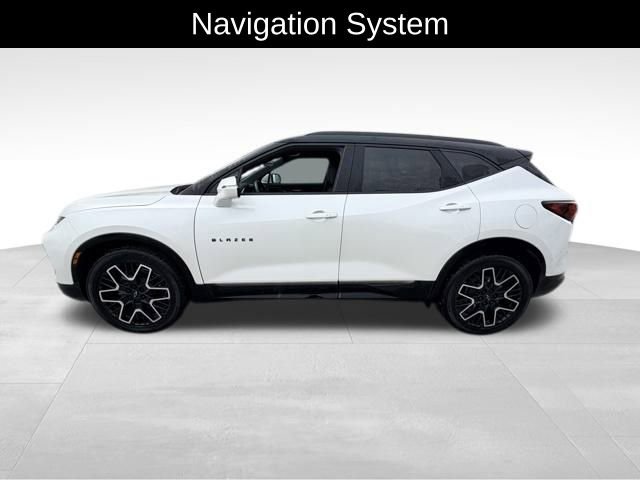 2023 Chevrolet Blazer RS photo 3