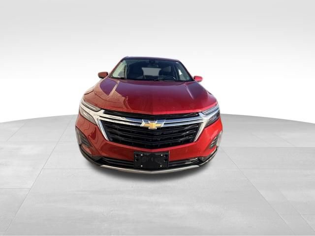2022 Chevrolet Equinox LT photo 2