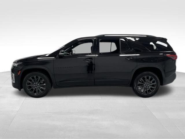2023 Chevrolet Traverse RS photo 2