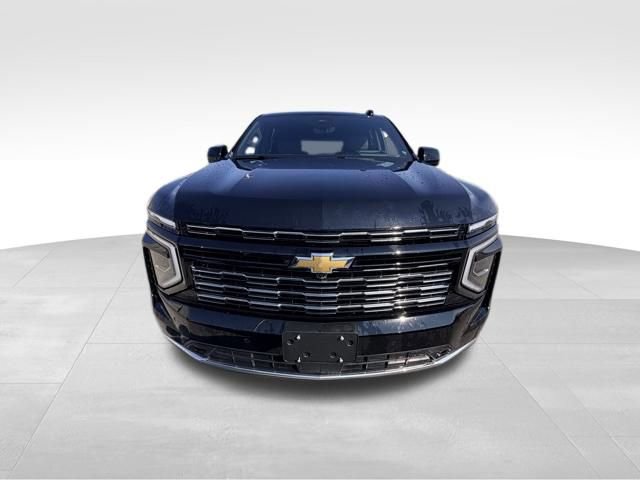 2025 Chevrolet Tahoe High Country photo 2