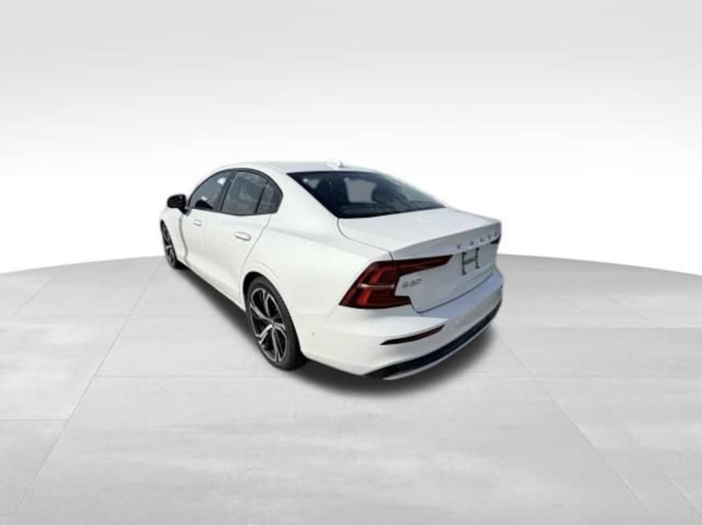 Used 2024 Volvo S60 Ultimate Dark Theme