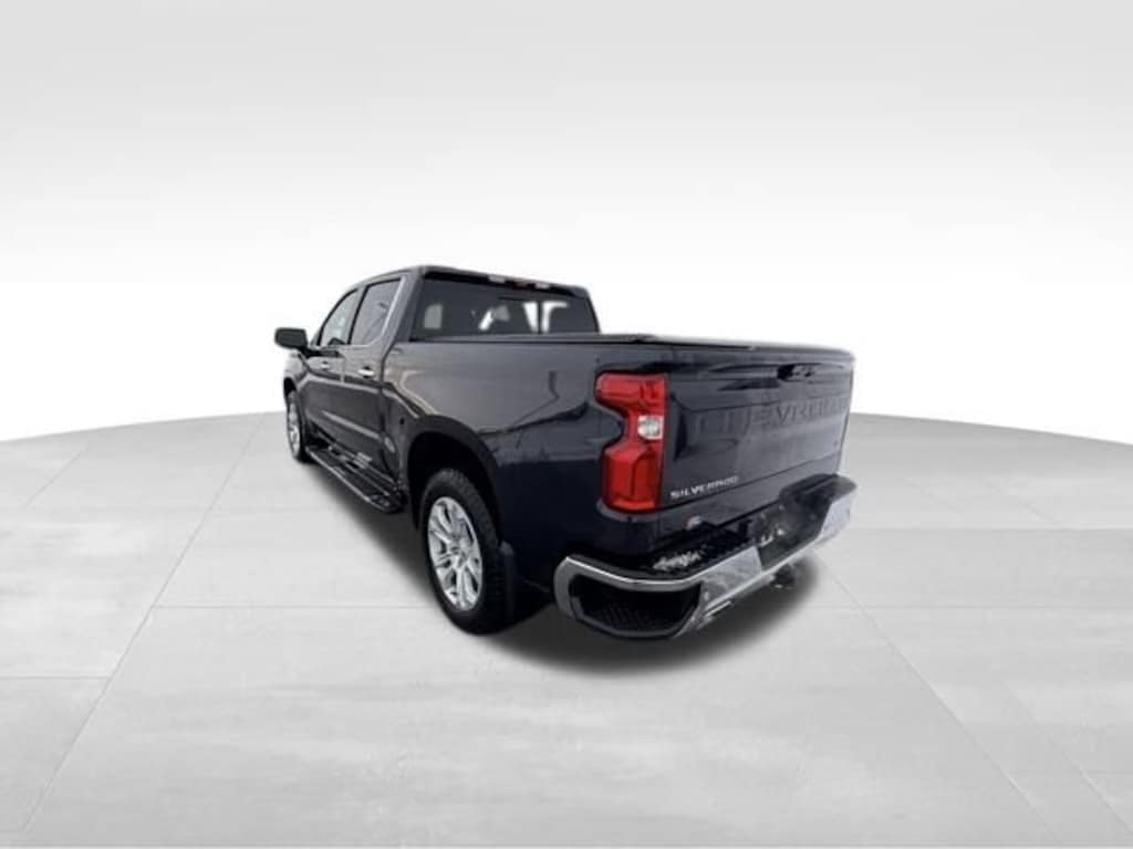 Used 2022 Chevrolet Silverado 1500 LTZ Truck Crew Cab