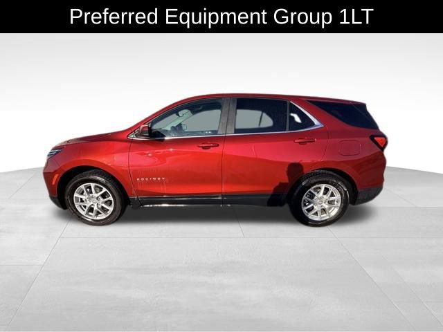 2022 Chevrolet Equinox LT photo 3