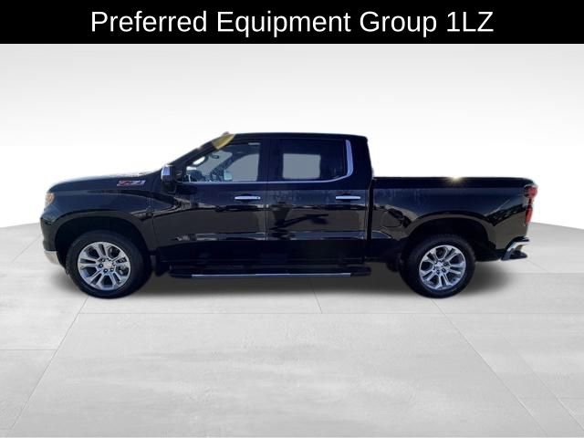 2022 Chevrolet Silverado 1500 LTZ photo 3