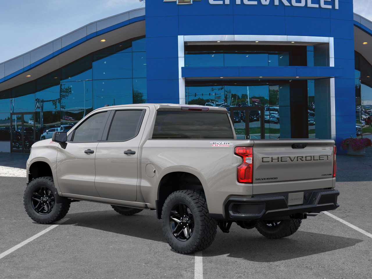 2026 Chevrolet Silverado 1500 Custom Trail Boss photo 2