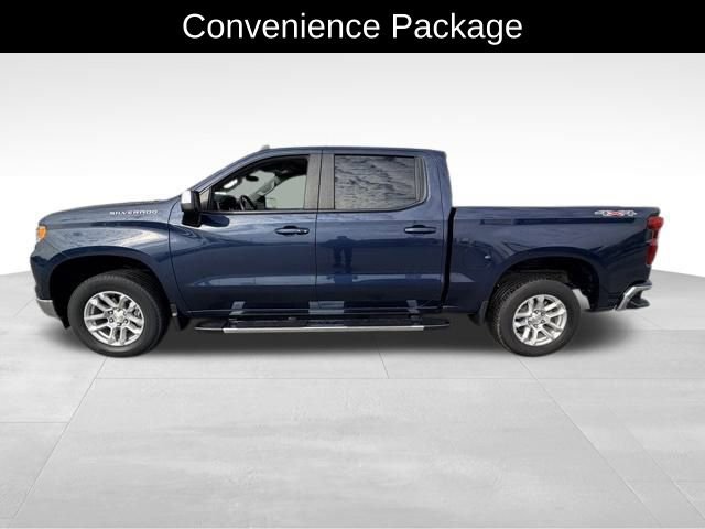 2023 Chevrolet Silverado 1500 LT photo 3