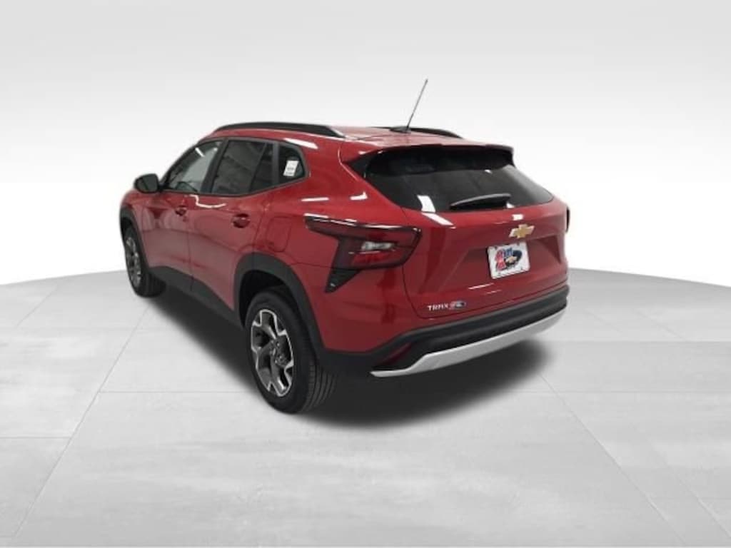 New 2026 Chevrolet Trax LT SUV