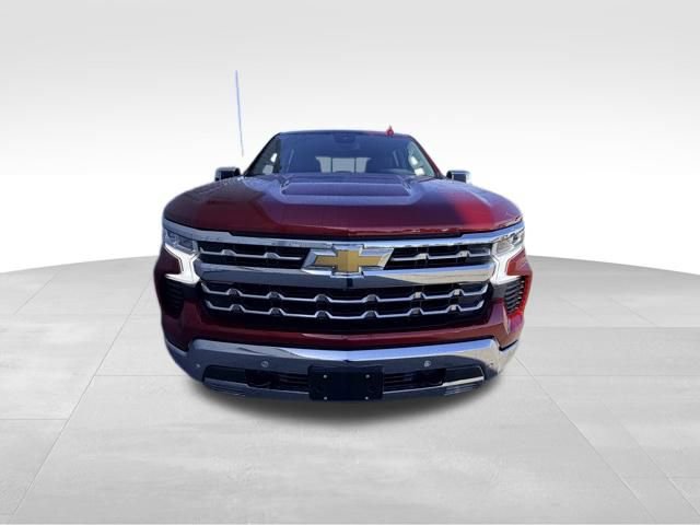 2023 Chevrolet Silverado 1500 LTZ photo 2