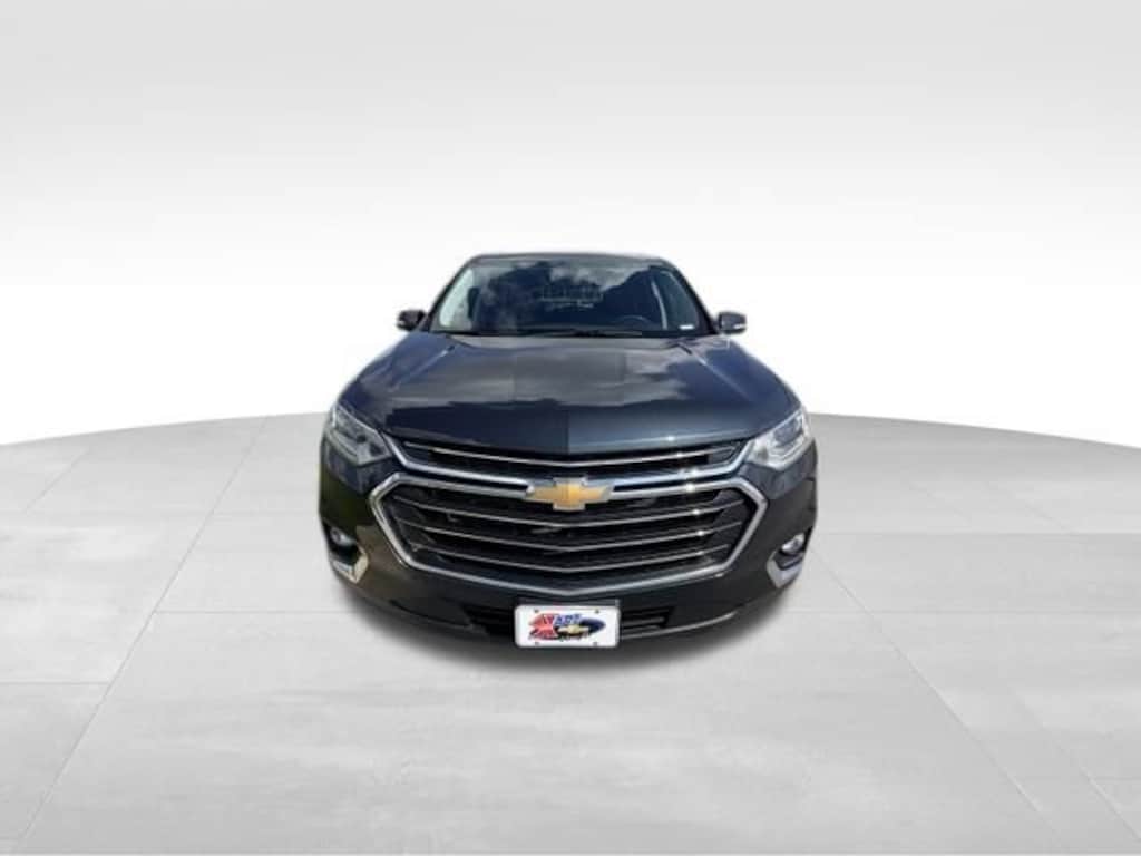Used 2021 Chevrolet Traverse LT Cloth SUV