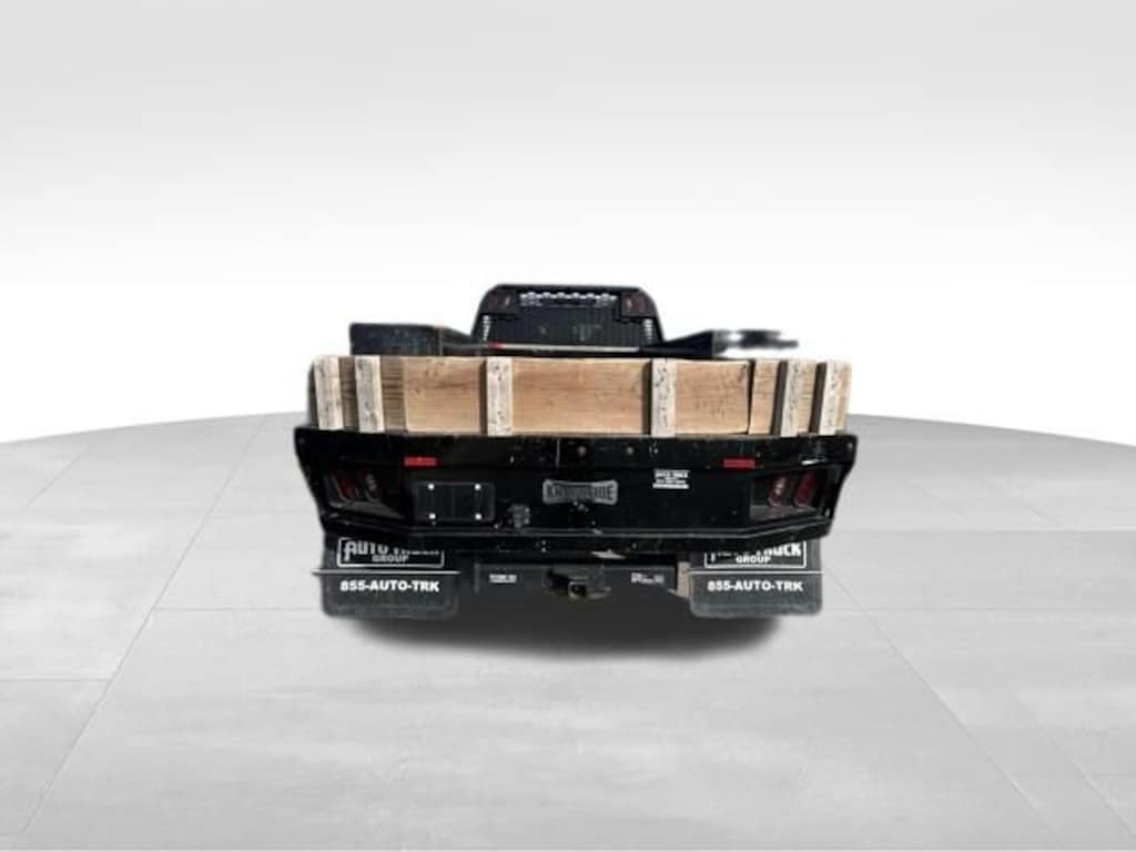 Used 2023 Chevrolet Silverado 3500 HD Chassis Cab Work Truck Chassis Cab Truck Crew Cab