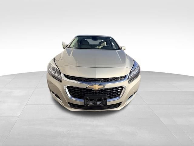 2014 Chevrolet Malibu 2LT photo 2