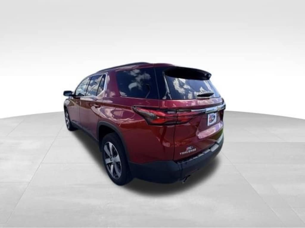 Used 2023 Chevrolet Traverse LT Leather SUV