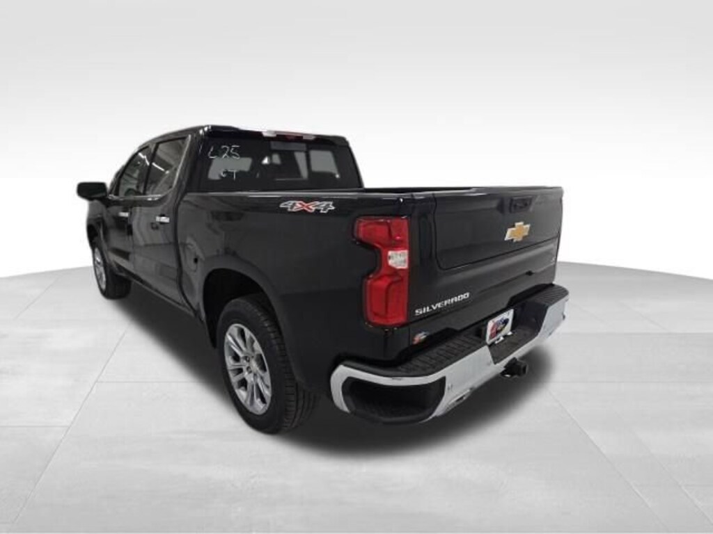 New 2026 Chevrolet Silverado 1500 LTZ Truck Crew Cab