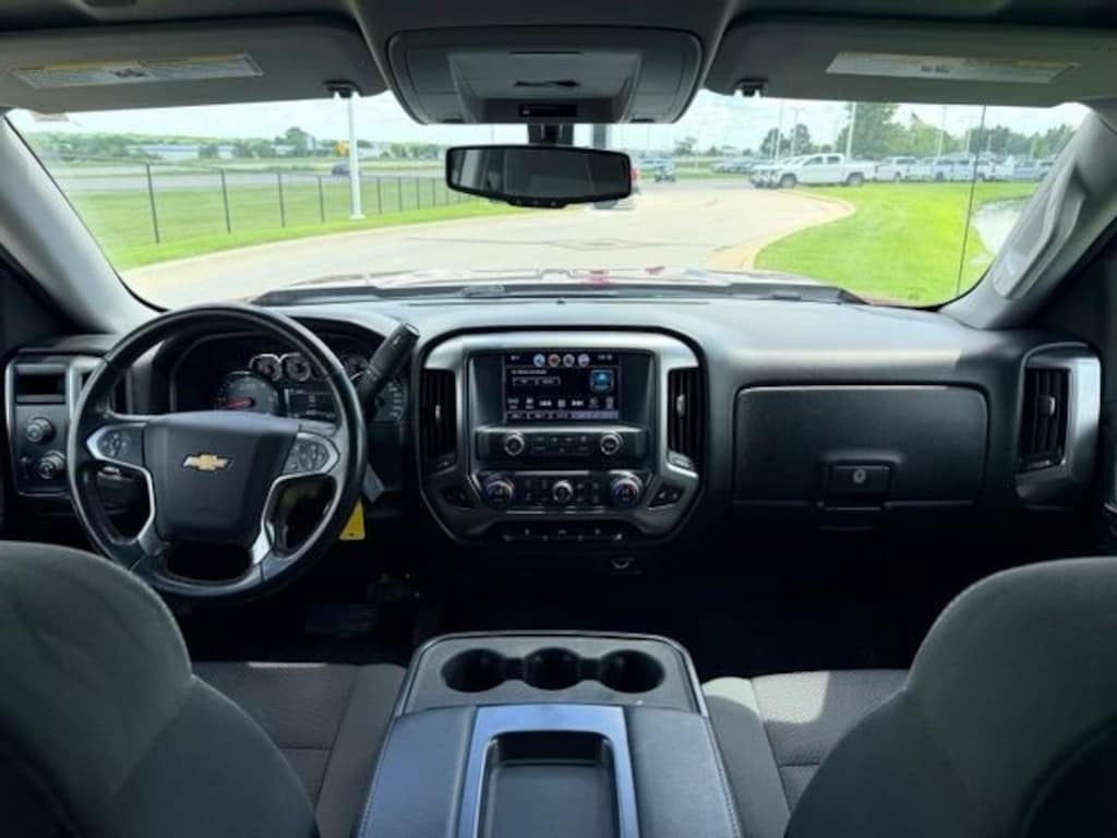 Used 2018 Chevrolet Silverado 1500 LT Truck Crew Cab
