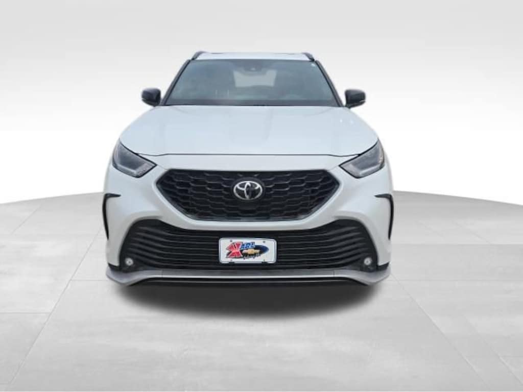 Used 2022 Toyota Highlander XSE SUV