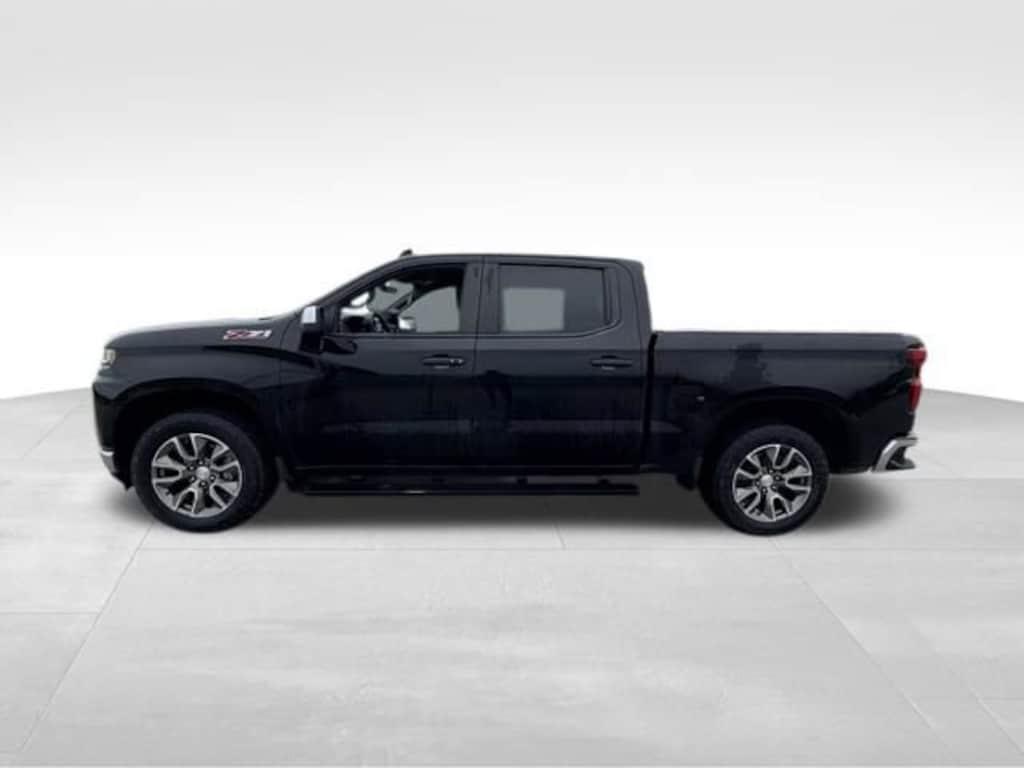 Used 2021 Chevrolet Silverado 1500 LT Truck Crew Cab