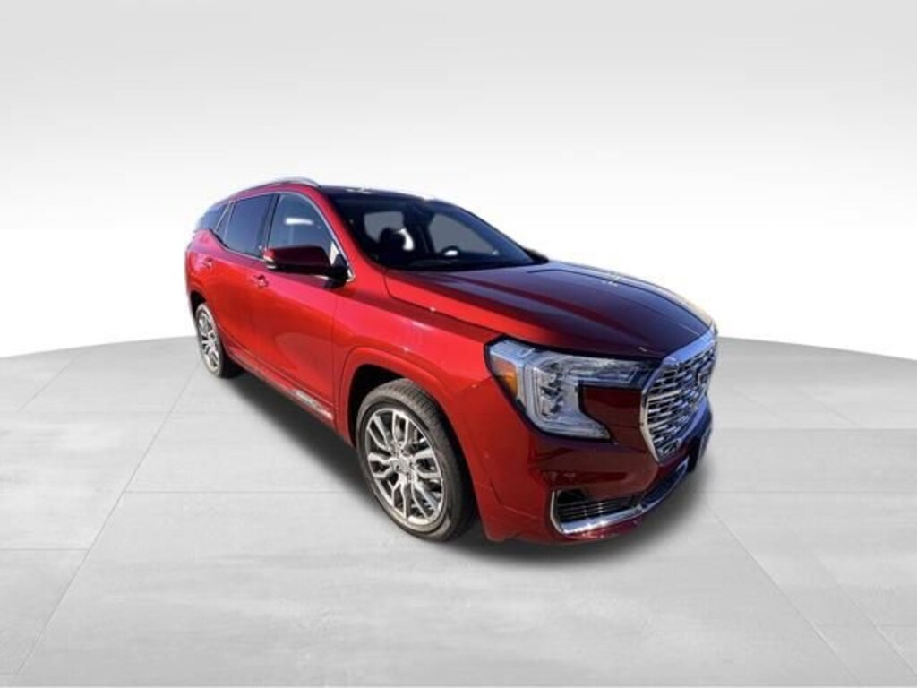 Used 2024 GMC Terrain Denali SUV