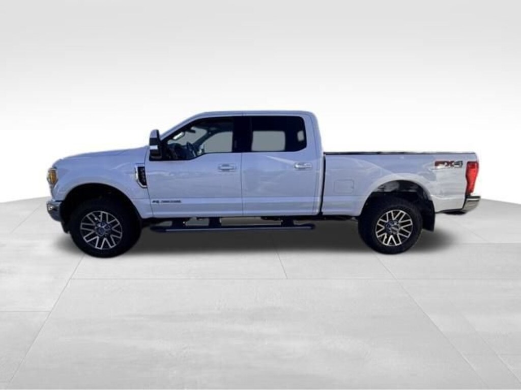 Used 2017 Ford F-250 Lariat Truck Crew Cab