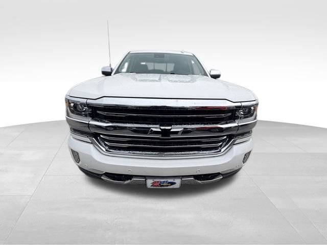 2017 Chevrolet Silverado 1500 High Country photo 2