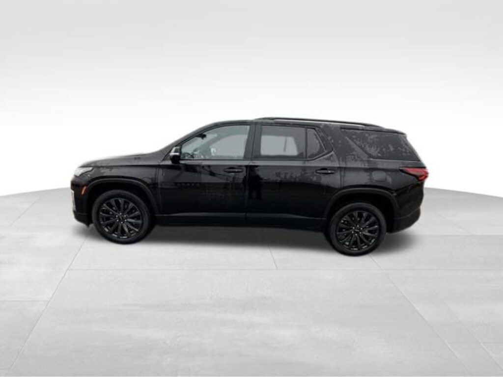 Used 2024 Chevrolet Traverse Limited RS SUV