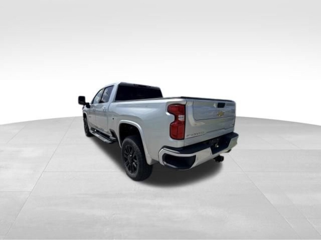 Used 2022 Chevrolet Silverado 2500 HD High Country Truck Crew Cab