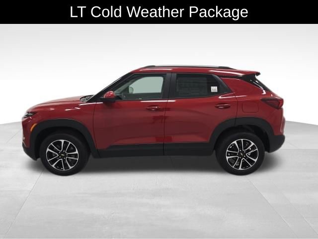 2026 Chevrolet Trailblazer LT photo 2