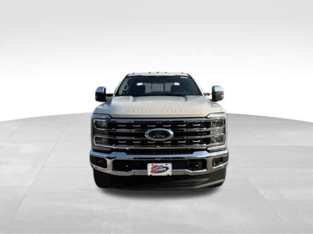 Used 2026 Ford F-350 Lariat Truck Crew Cab