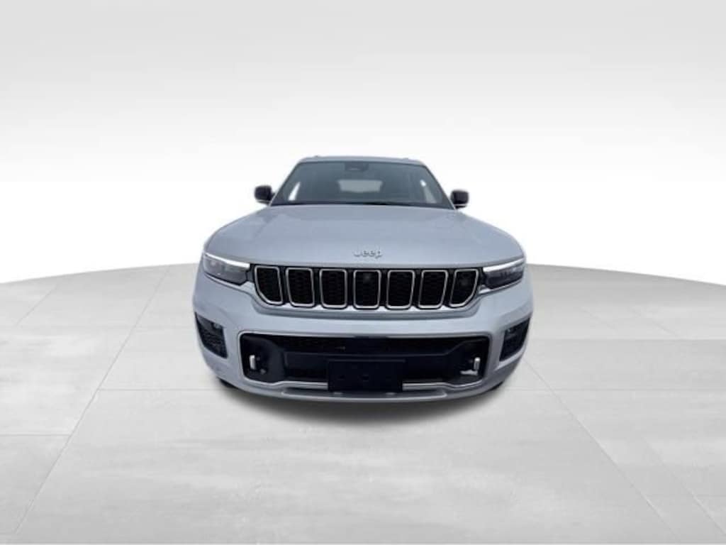 Used 2025 Jeep Grand Cherokee L Overland