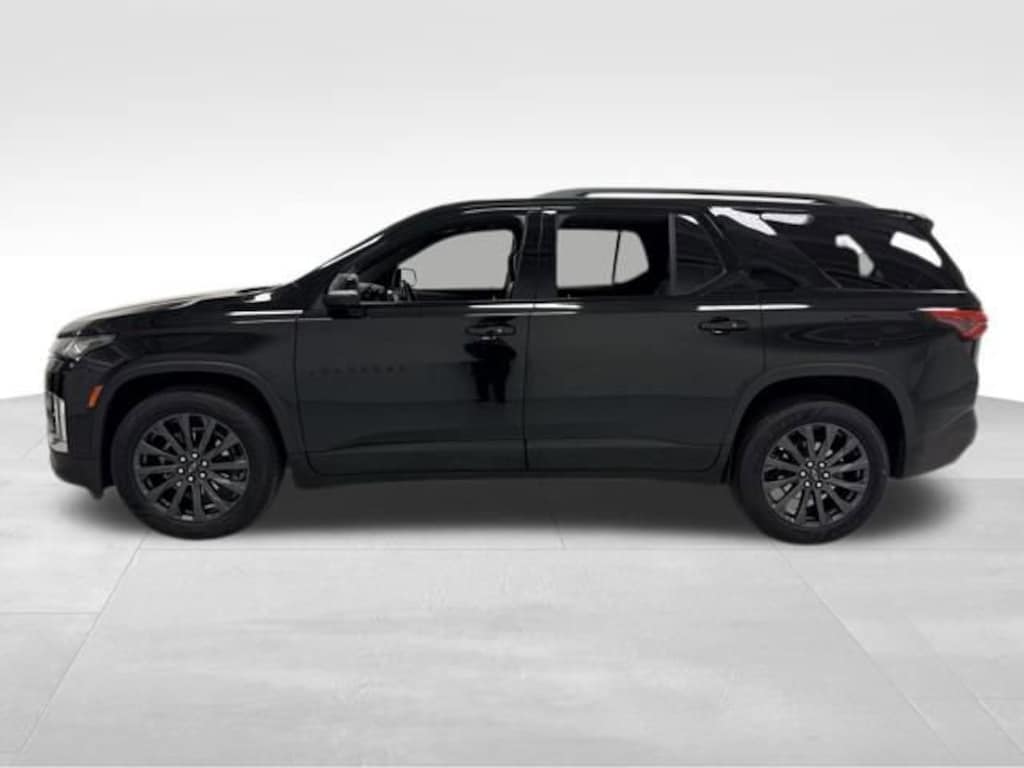 Used 2022 Chevrolet Traverse RS SUV