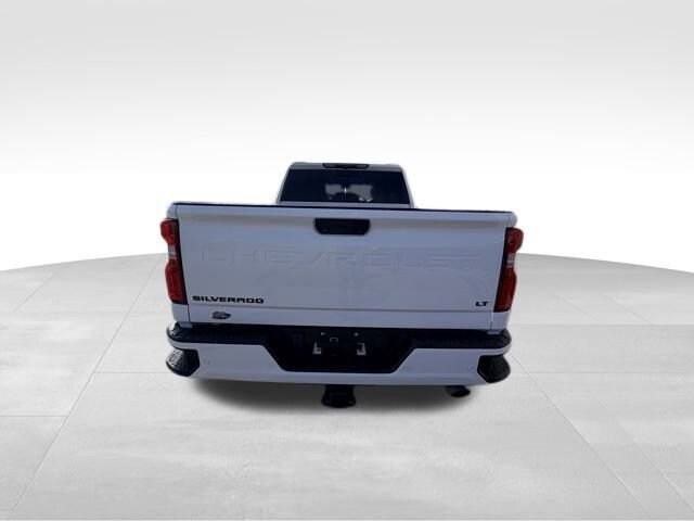 2024 Chevrolet Silverado 2500HD LT photo 4