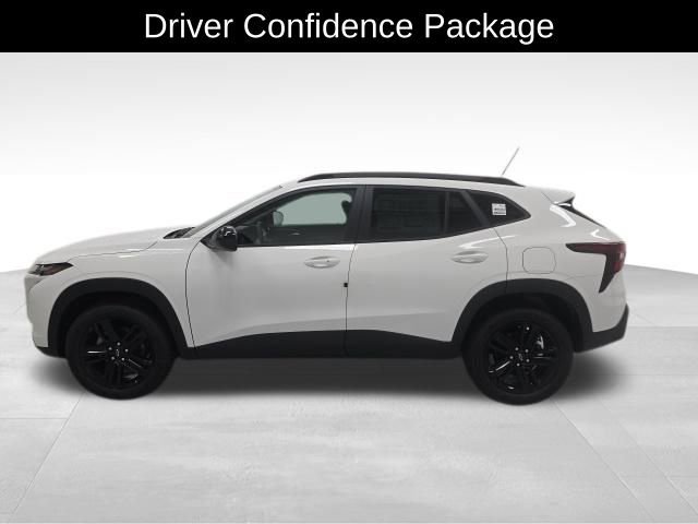 2025 Chevrolet Trax ACTIV photo 2