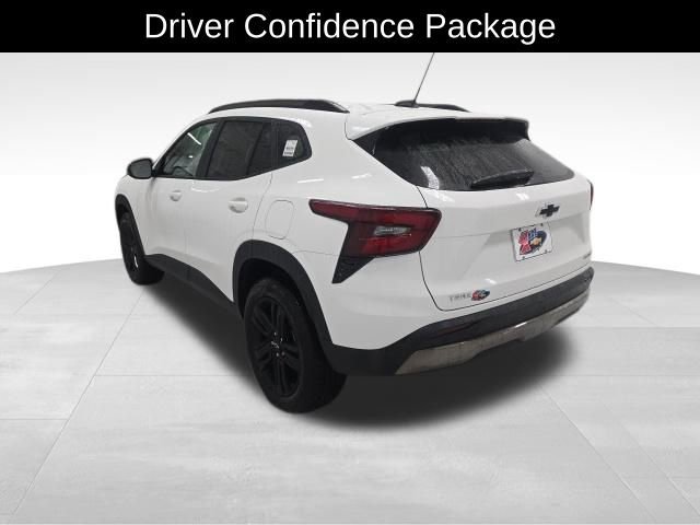 2026 Chevrolet Trax ACTIV photo 2