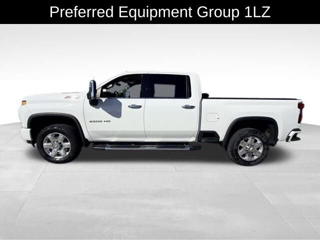 2022 Chevrolet Silverado 2500HD LTZ photo 2