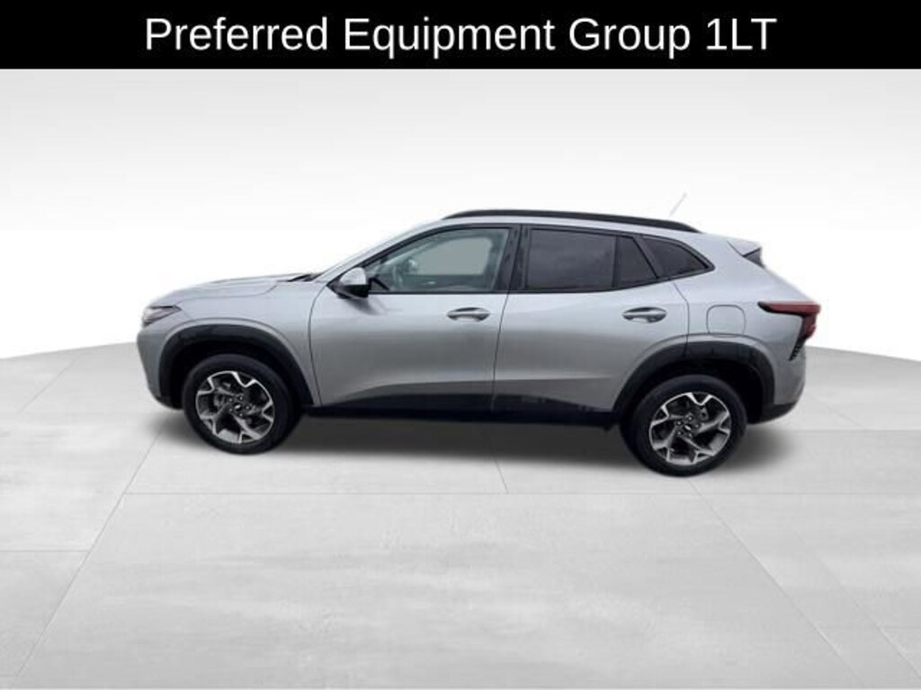 Used 2024 Chevrolet Trax LT SUV