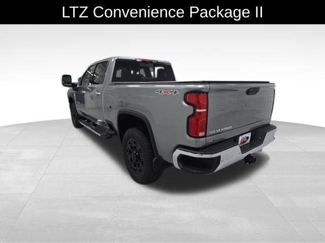 2025 Chevrolet Silverado 2500HD LTZ photo 3