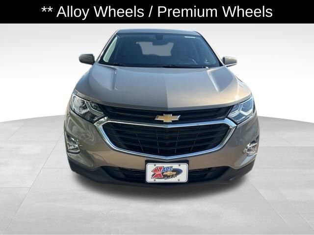 Used 2019 Chevrolet Equinox LT with VIN 3GNAXUEV6KS523117 for sale in Stuart, IA