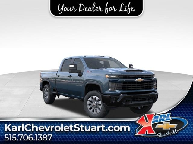 2026 Chevrolet Silverado HD Custom 4WD Crew Cab Standard Box's photo